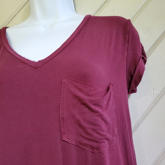 ❗️gone❗️AEO Soft & Sexy Oversized V-neck Pocket T - Picture 4 of 9